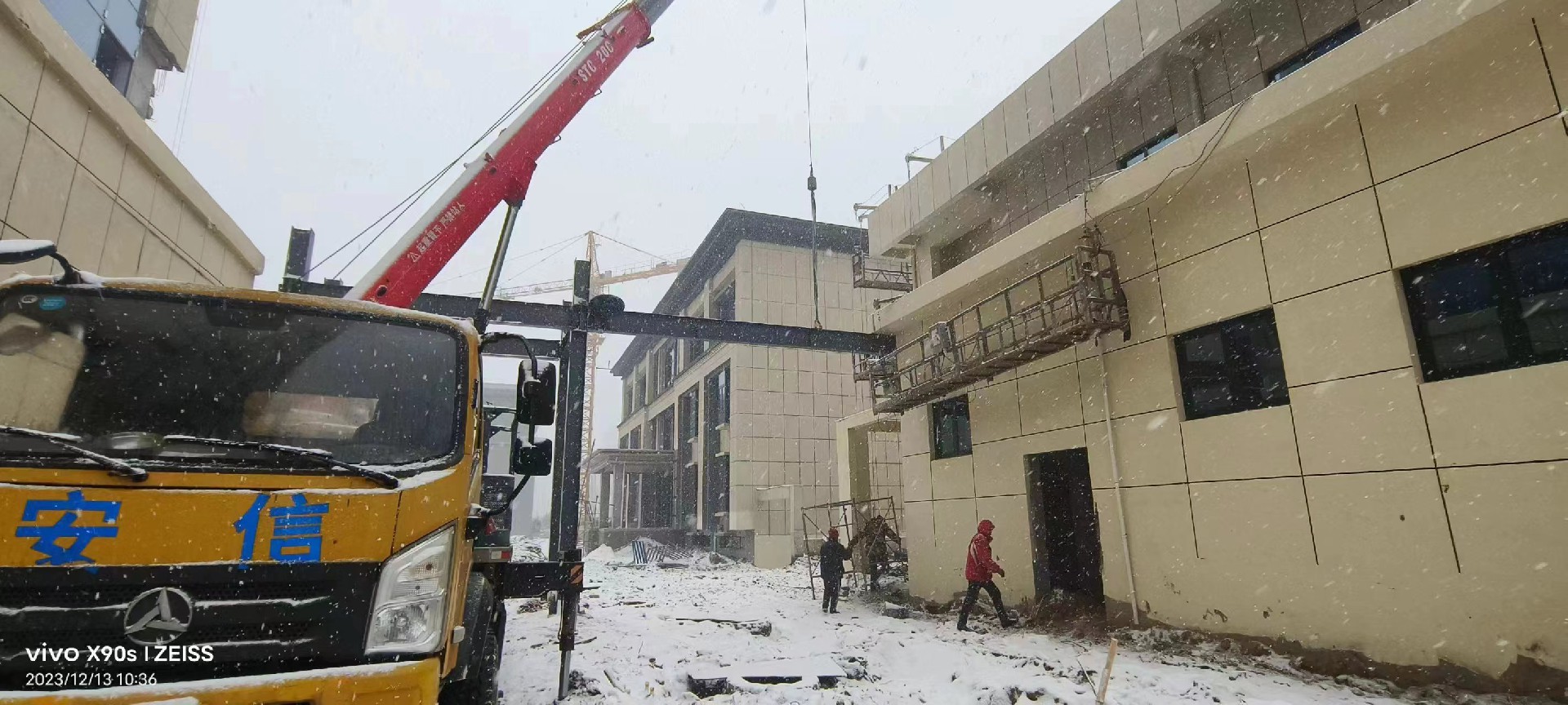 金鼎鋼構(gòu)風(fēng)雪不停一支鐵軍，衡水鋼結(jié)構(gòu)廠家