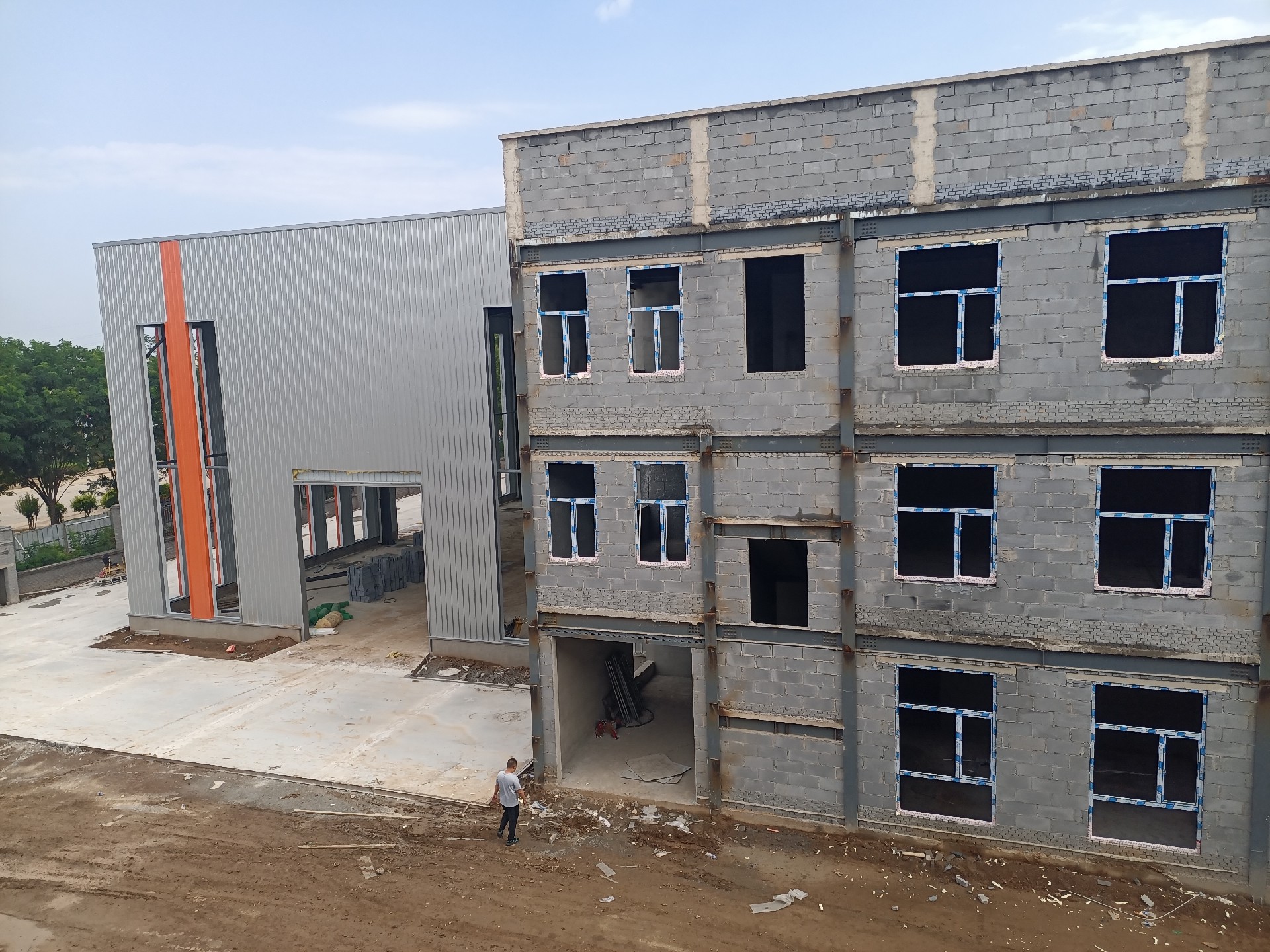 衡水鋼結(jié)構(gòu)廠(chǎng)家金鼎鋼構(gòu)，廠(chǎng)房鋼結(jié)構(gòu)**廠(chǎng)家，饒陽(yáng)宇潤(rùn)