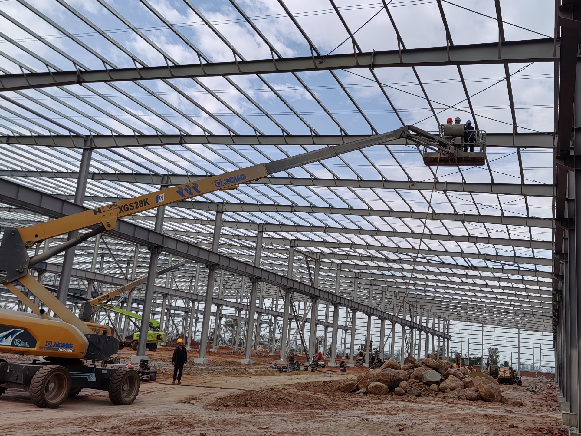 鋼結(jié)構(gòu)廠房防火涂料噴涂  防火涂料檢測  金鼎鋼構(gòu)